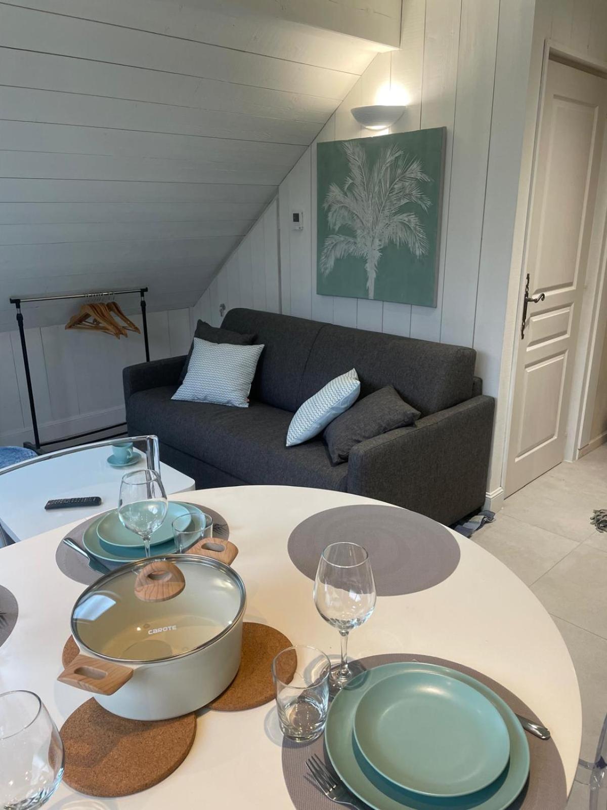 La Baie Des Voiles 3 Chambres 4 A 6 Personnes Au Bord Du Lac Plage Privee Duingt Εξωτερικό φωτογραφία